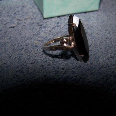 LOT 19 WONDERFUL VINTAGE STERLING JEWELRY GARNET/MARCASITE FROG PIN & HEMATITE RING