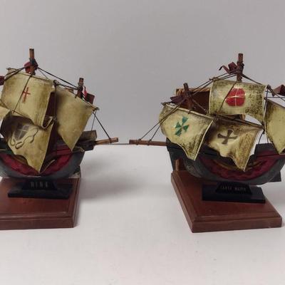 Pair of Ship Design Bookends- Nina and Santa Maria