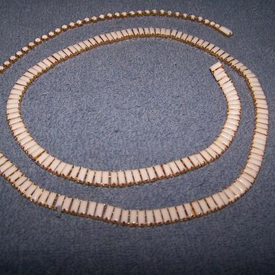 LOT 24 LOVELY VINTAGE RHINESTONE NECKLACES