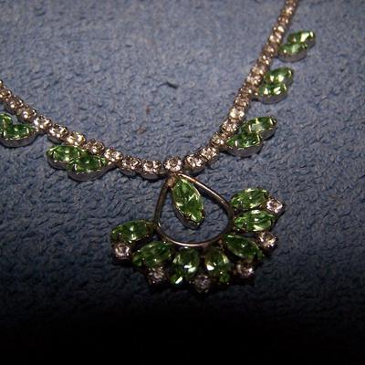 LOT 25 MORE LOVELY VINTAGE RHINESTONE NECKLACES