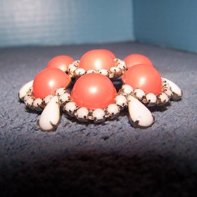 LOT 26 WILD & CRAZY RHINESTONE PINS