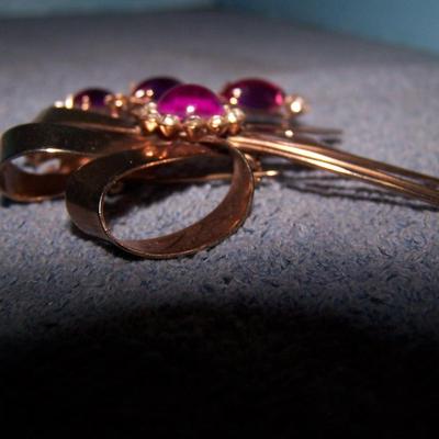 LOT 28 GREAT VINTAGE RHINESTONE PINS