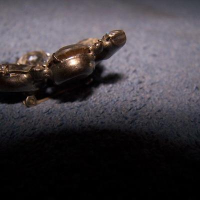 LOT 29 LOVELY VINTAGE RHINESTONE PINS