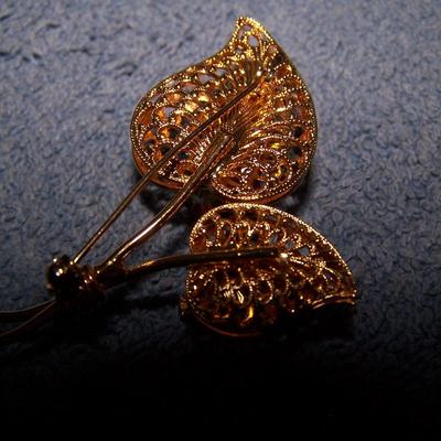 LOT 30 WONDERFUL VINTAGE RHINESTONE PINS