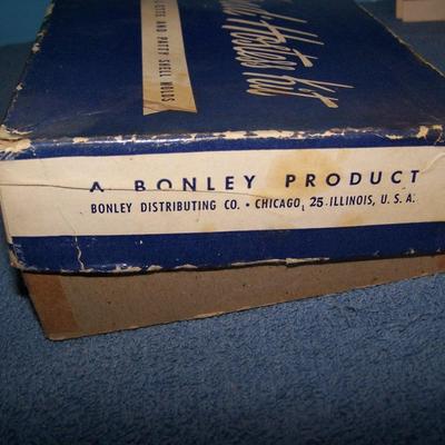 LOT 36 WONDERFUL VINTAGE KITCHEN PIECES SILEX