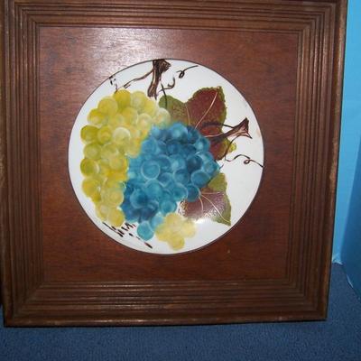 LOT 37 GREAT VINTAGE MCM HAND PAINTED PLATES IN FRAMES--CALIFORNIA