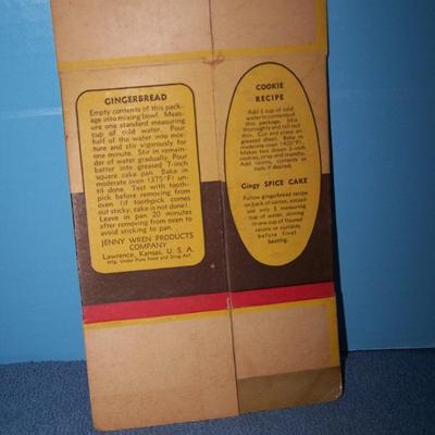 LOT 40 GREAT VINTAGE HOUSEHOLD STUFF & PACKAGING