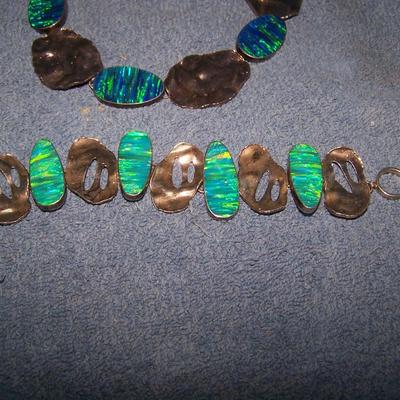 LOT 42 GRAND STERLING & OPAL NECKLACE & BRACELET