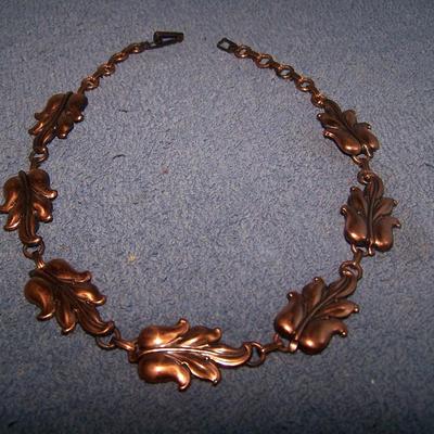 LOT 50 GREAT VINTAGE COPPER NECKLACES