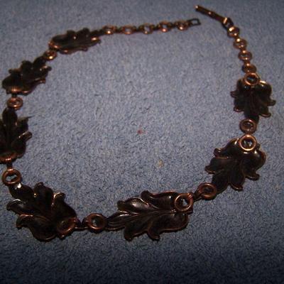 LOT 50 GREAT VINTAGE COPPER NECKLACES