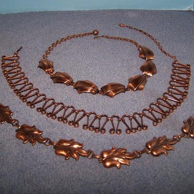 LOT 50 GREAT VINTAGE COPPER NECKLACES