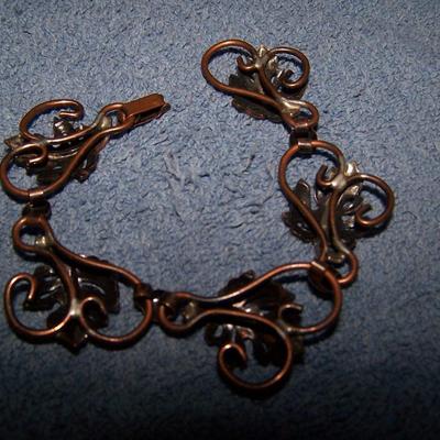 LOT 52 GREAT VINTAGE COPPER JEWELRY