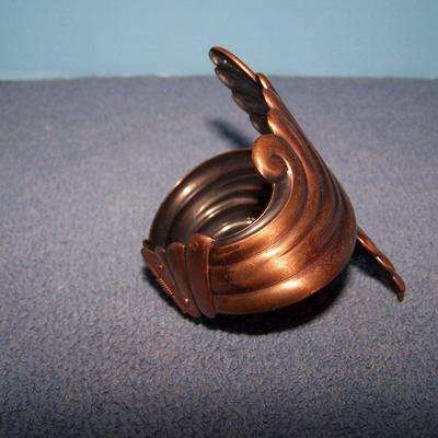 LOT 54 3 FAB VINTAGE COPPER BRACELETS 3 CUFFS & 1 CLAMPER