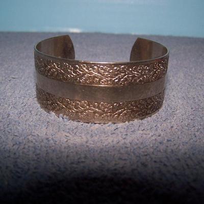 LOT 54 3 FAB VINTAGE COPPER BRACELETS 3 CUFFS & 1 CLAMPER