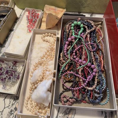 Costume Jewelry Lot 128