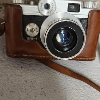 Sale Photo Thumbnail #151: Argus C forty four with a partial case. Fits a medium flat rate box