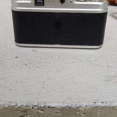 Sale Photo Thumbnail #154: Argus C forty four with a partial case. Fits a medium flat rate box