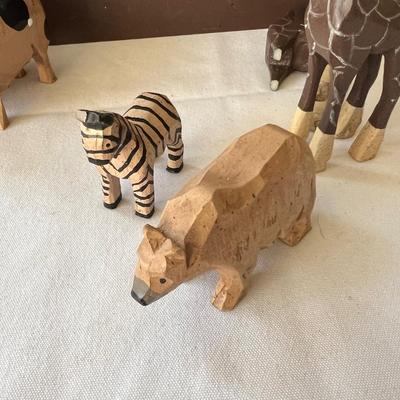 Whimsical Noah’s Ark (G-RG)