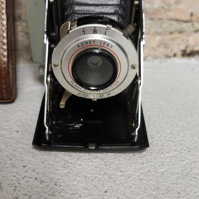 Sale Photo Thumbnail #175: Kodak Tourist II with case. Fits a medium flat rate box