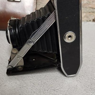 Sale Photo Thumbnail #176: Kodak Tourist II with case. Fits a medium flat rate box