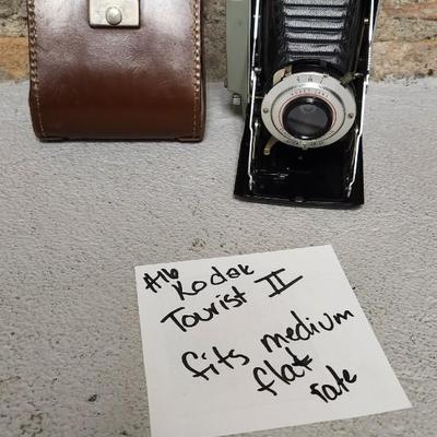 Sale Photo Thumbnail #174: Kodak Tourist II with case. Fits a medium flat rate box