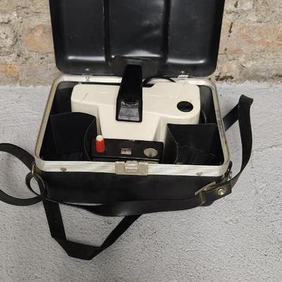 Sale Photo Thumbnail #191: Polaroid Swinger model 20 in hard plastic case. Fits a medium flat rate box