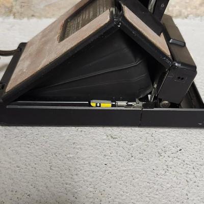 Sale Photo Thumbnail #198: Polaroid SX 70 Landcamera model 3. Fits medium flat rate box.