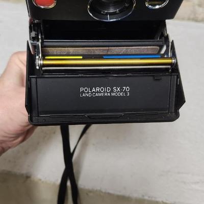Sale Photo Thumbnail #199: Polaroid SX 70 Landcamera model 3. Fits medium flat rate box.