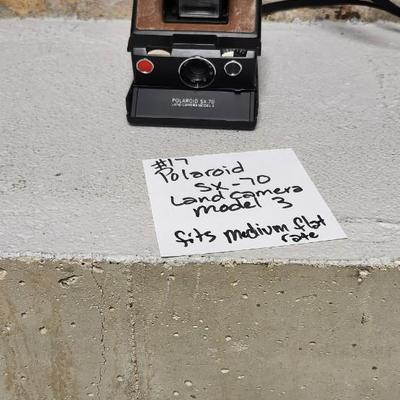 Sale Photo Thumbnail #194: Polaroid SX 70 Landcamera model 3. Fits medium flat rate box.