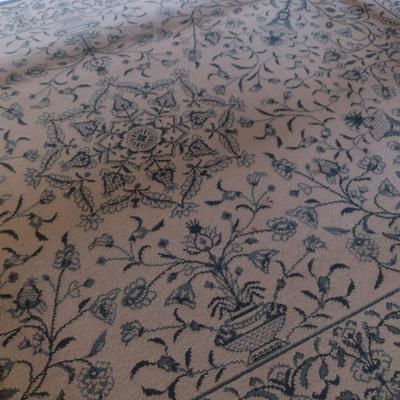 Karastan Indoor/Outdoor Patio Rug- Approx 5.7' x 7.10'