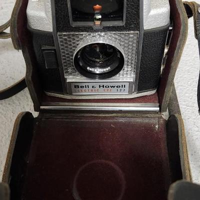 Sale Photo Thumbnail #256: Bell and Howell 127 electric eye in case. Fits medium flat rate box