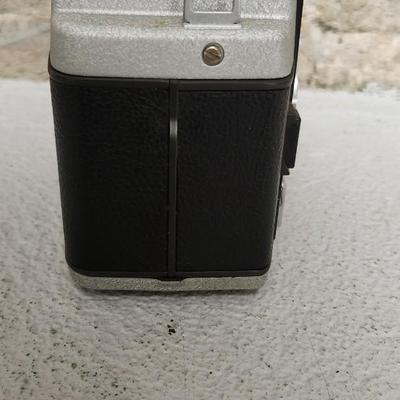 Sale Photo Thumbnail #254: Bell and Howell 127 electric eye in case. Fits medium flat rate box