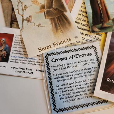 Sale Photo Thumbnail #365: This auction lot is for a collection of various Holy Cards.  These cards run the gamut - from saints to icons of the Christian beliefs. Many contain prayers and some have funeral memorials on the verso. About 20 cards.