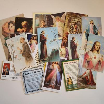 Sale Photo Thumbnail #362: This auction lot is for a collection of various Holy Cards.  These cards run the gamut - from saints to icons of the Christian beliefs. Many contain prayers and some have funeral memorials on the verso. About 20 cards.