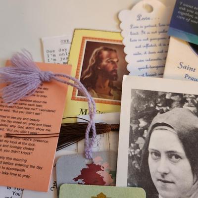 Sale Photo Thumbnail #368: This auction lot is for a collection of various Holy Cards.  These cards run the gamut - from saints to icons of the Christian beliefs. Many contain prayers and some have funeral memorials on the verso. About 20 cards.
