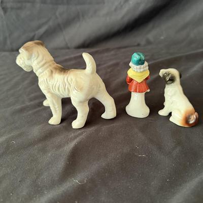 Antique Nursery Magazines & New World Speller Book (LR-MG)