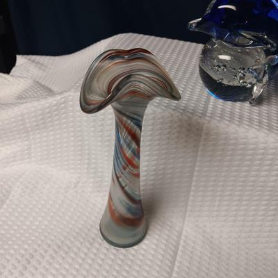 ART GLASS VASES AND GLASS DOLPHIN PAPERWEIGHT