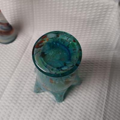 ART GLASS VASES AND GLASS DOLPHIN PAPERWEIGHT