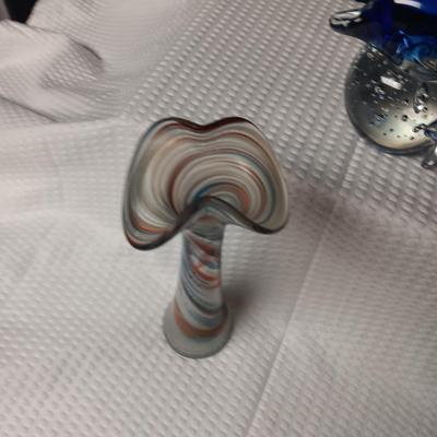 ART GLASS VASES AND GLASS DOLPHIN PAPERWEIGHT