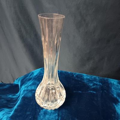 FENTON IRIDESCENT GLASS BASKET AND A CRYSTAL VASE