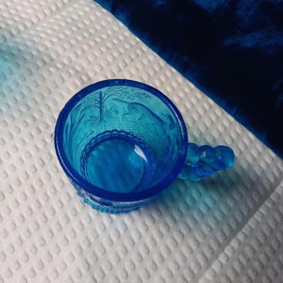 BEVERAGETTE GLASS CONTAINER, 2 BRYCE BROTHERS MUGS & DIAMOND PATTERN CREAM/SUGAR SET