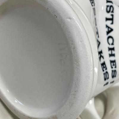 Japan dog and Misteaks mug with art vase