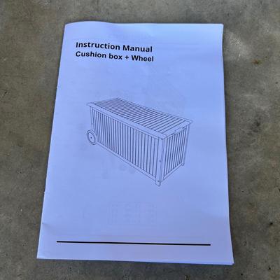 Vingli NIB Wooden Deck/Storage Box W/ Wheels (G-RG)