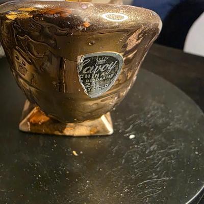 Vintage Savoy China Weeping Gold Divided Planter — Hand-Decorated 24K Drip Glaze & Mid-Century American Artistry