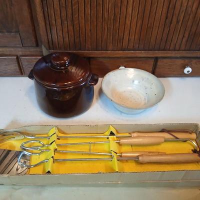 West bend bean pot - Signed Pottery bowl and a bbq utensil set