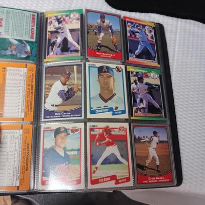 COLLECTORS CARD ALBUM FULL OF BASEBALL CARDS