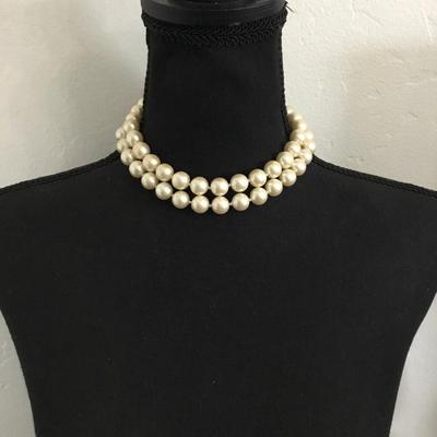 Vintage CaroLee Silver-tone faux, pearl double strand choker