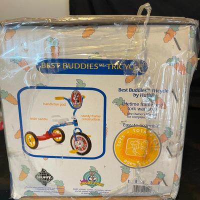 NEW/SEALED BABY LOONEY TUNES BEST BUDDIES TRICYCLE BY HUFFY