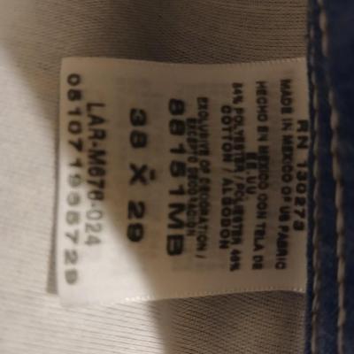 Men's clothes - Wrangler jeans, a t-shirt, and a few pairs of shorts - see pics for sizes