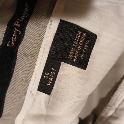 Men's clothes - Wrangler jeans, a t-shirt, and a few pairs of shorts - see pics for sizes